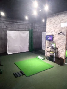 FiT24 インドアゴルフ三郷店の店舗写真