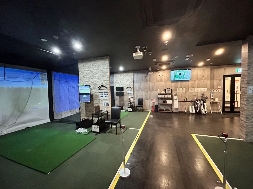 FiT24 インドアゴルフ横浜北山田店の店舗写真