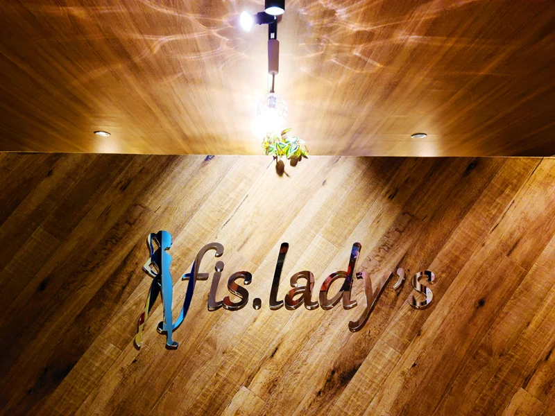 fis.lady’s 天満橋店の店舗写真