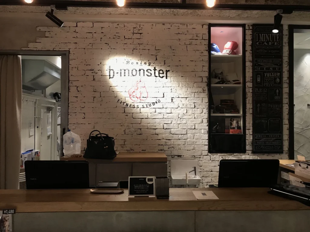 b-monster 銀座スタジオの店舗写真
