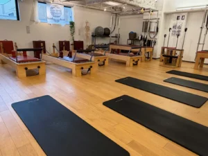 zen place pilates 国立の店舗写真